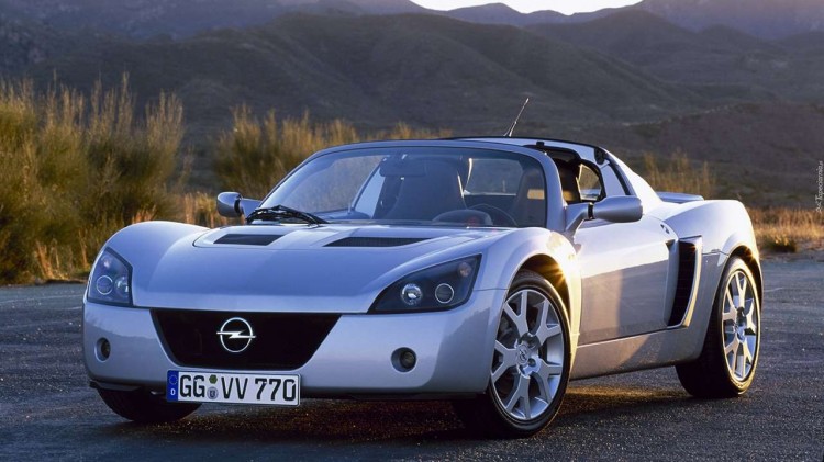 Opel Speedster фото спереди