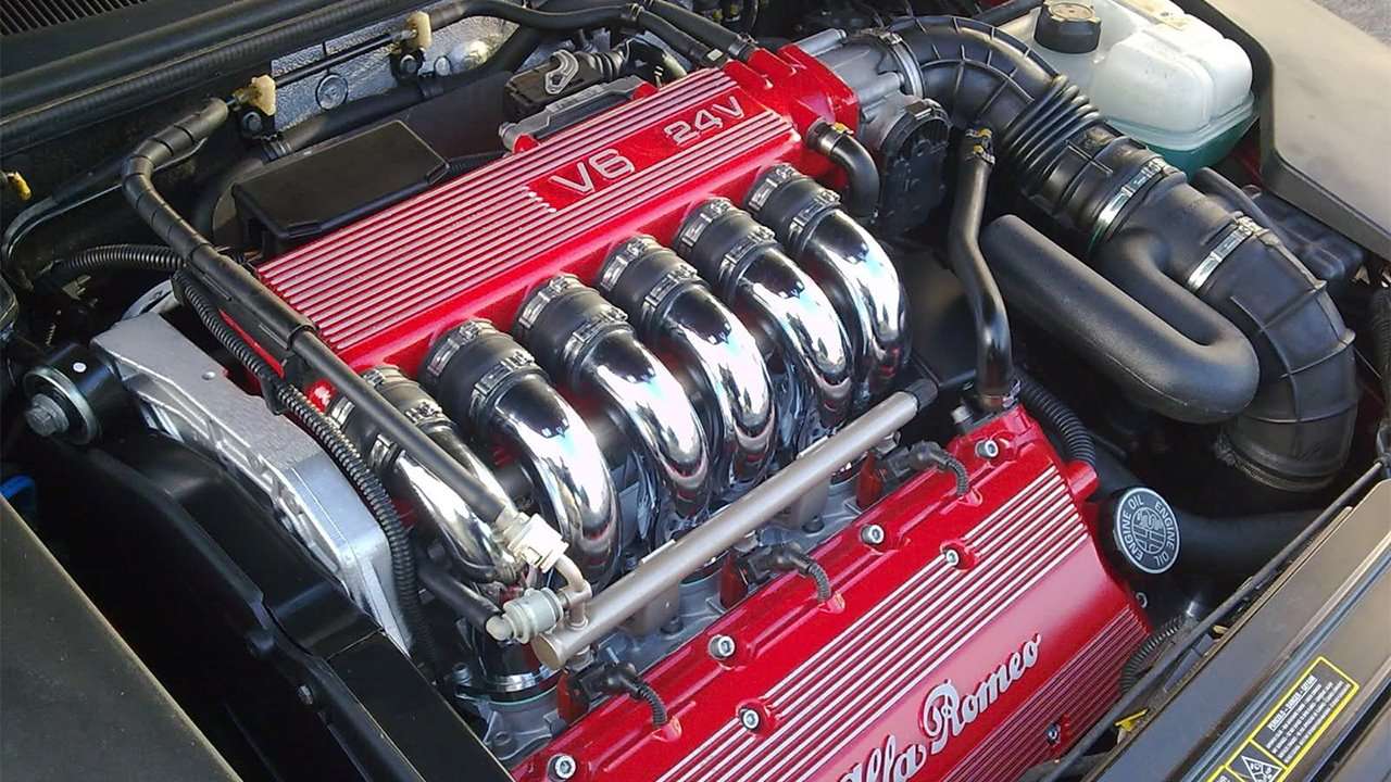 Фото мотора Alfa Romeo GTV 3.0