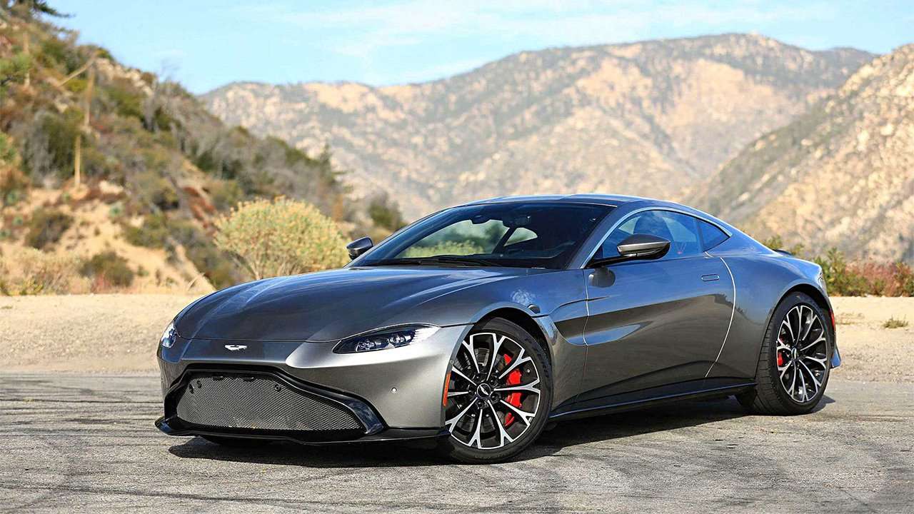 Передок нового Aston Martin Vantage