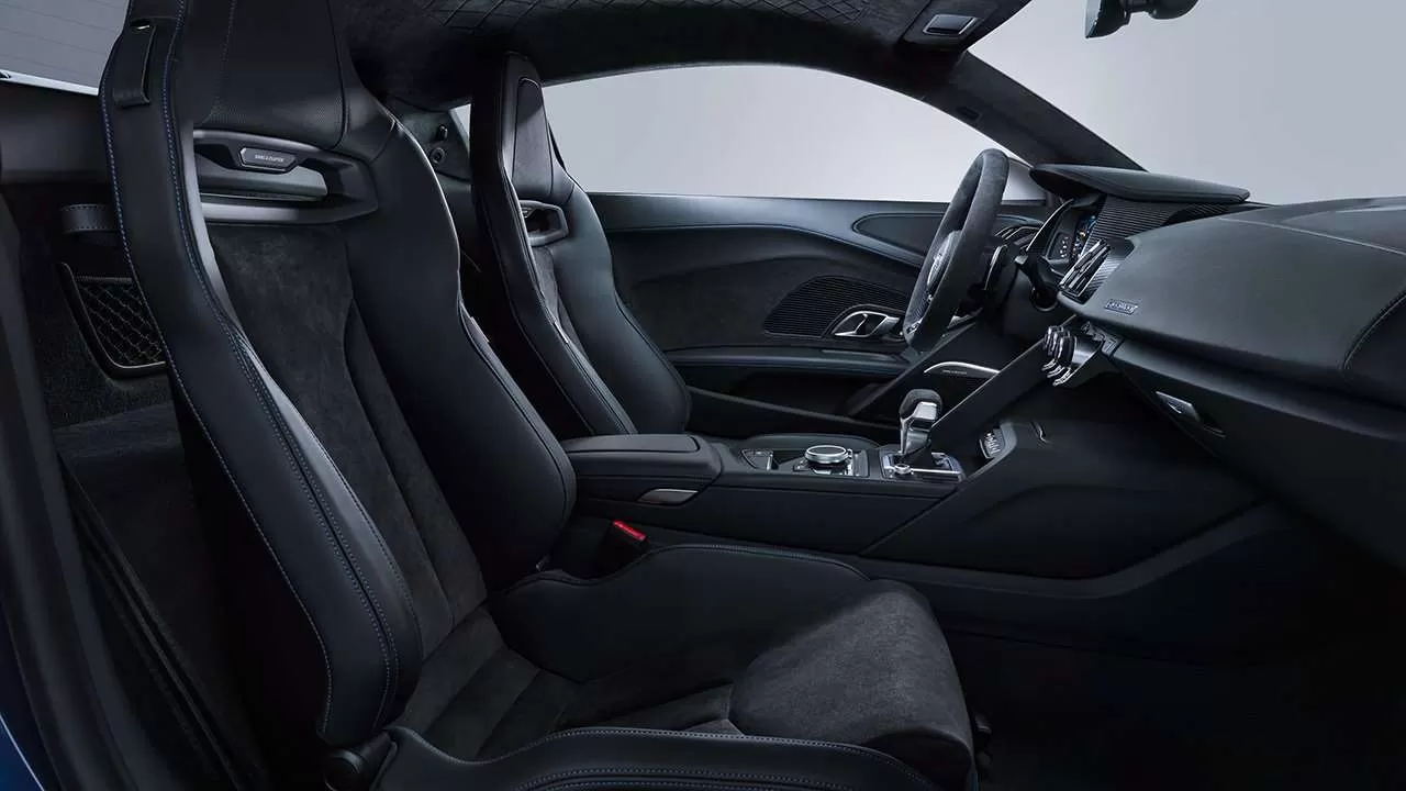 Сиденья Audi R8 2020-2021