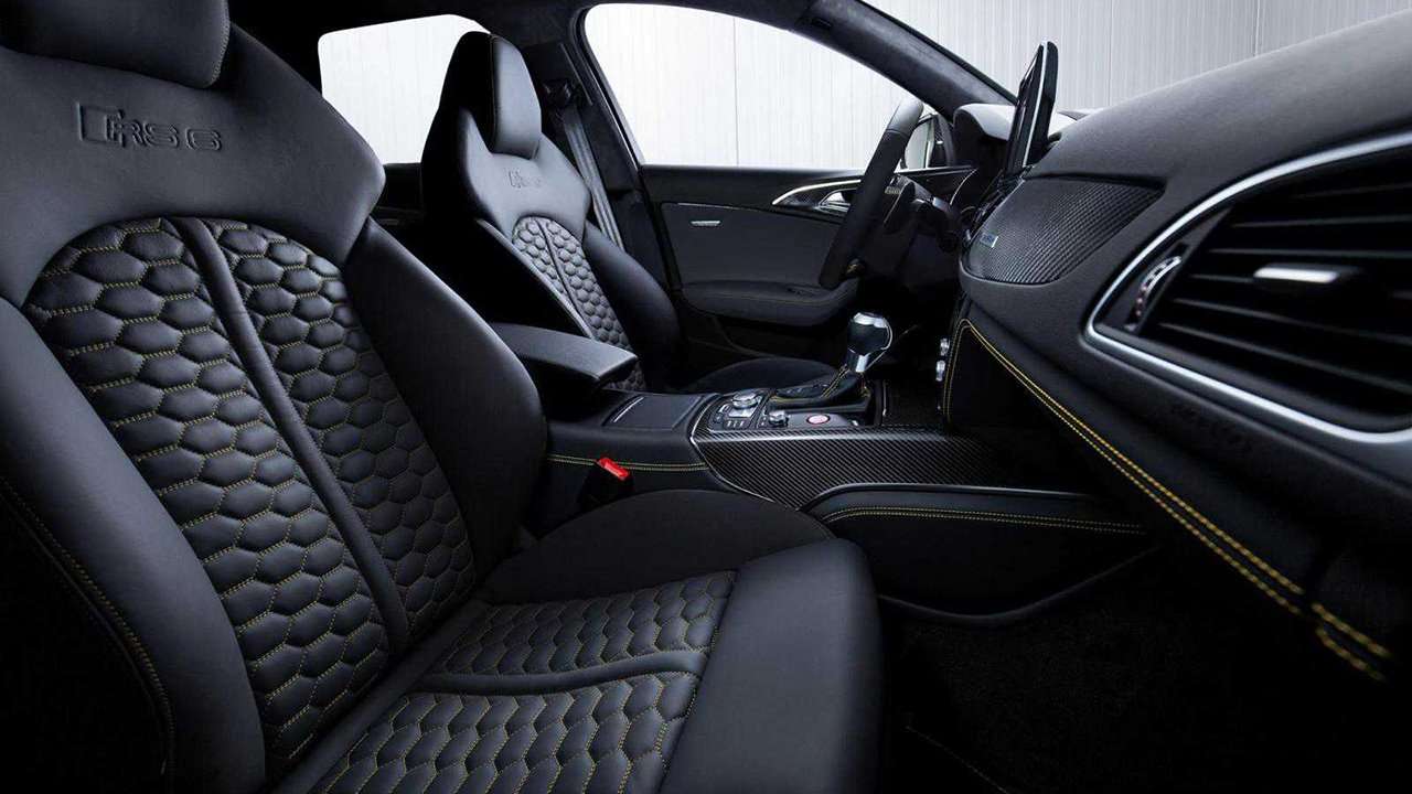 Передние сиденья Audi RS6 Avant C7