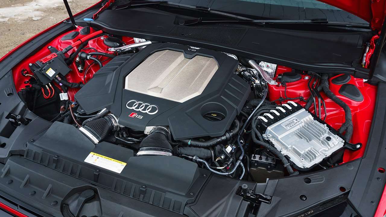 Фото двигателя Audi RS7 2021-2022
