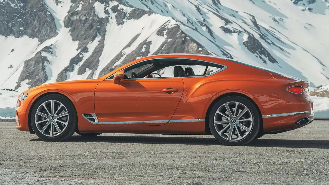 Оранжевый Continental GT