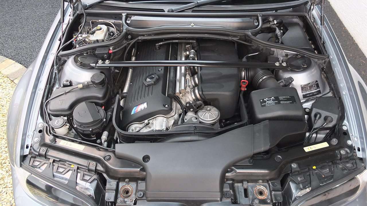 Фото двигателя БМВ М3 е46