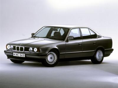 BMW 5-Series E34 (III (E34)) Седан