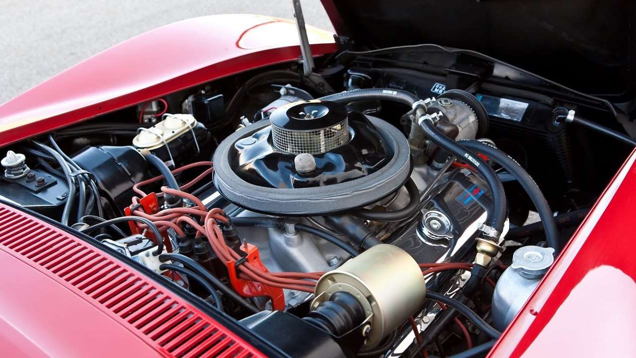 Фото двигателя Chevrolet Corvette C3 Stingray (1968-1982)