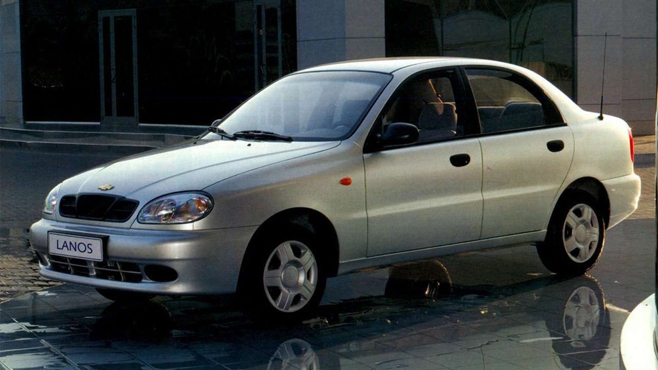 Chevrolet Lanos фото спереди