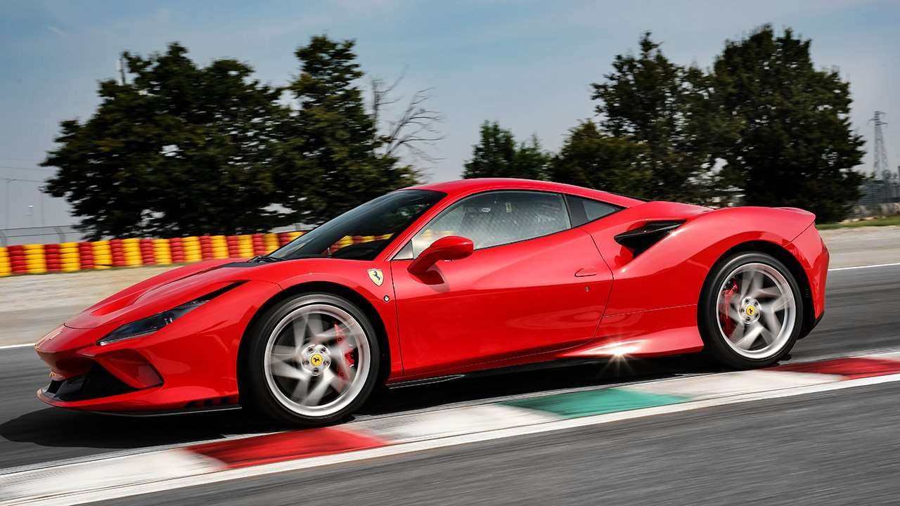 Фото Ferrari F8 Tributo