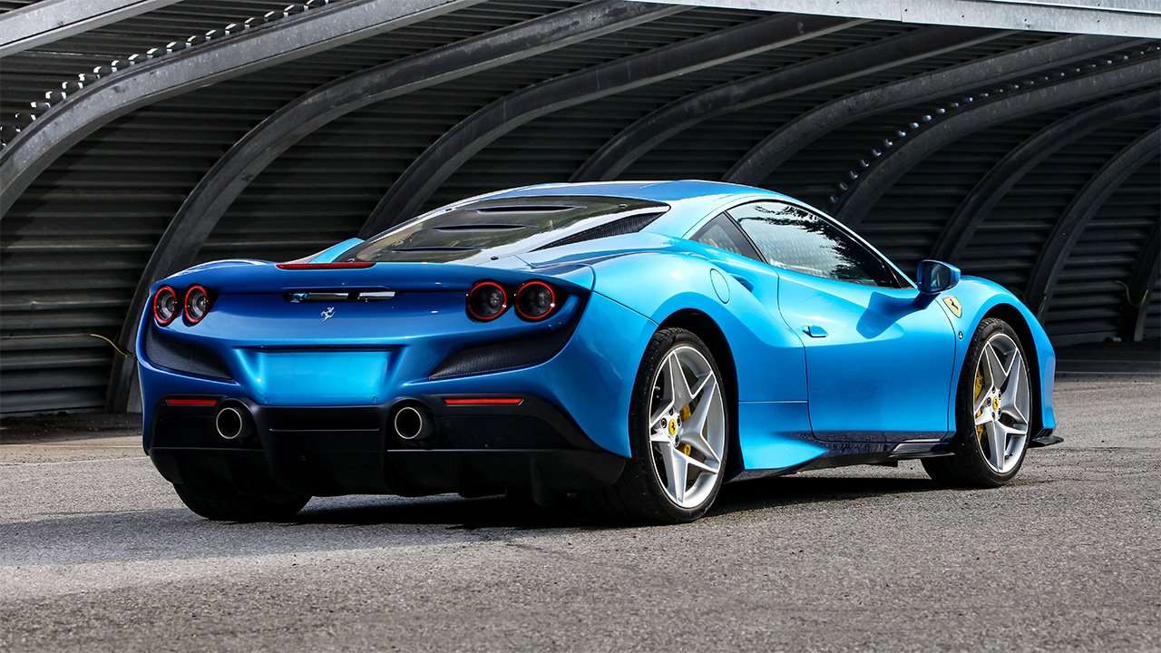 Фото Ferrari F8 Tributo