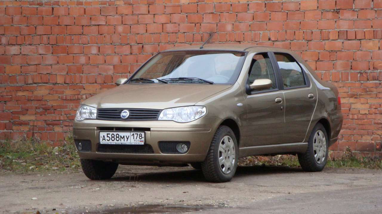 Fiat Albea фото спереди