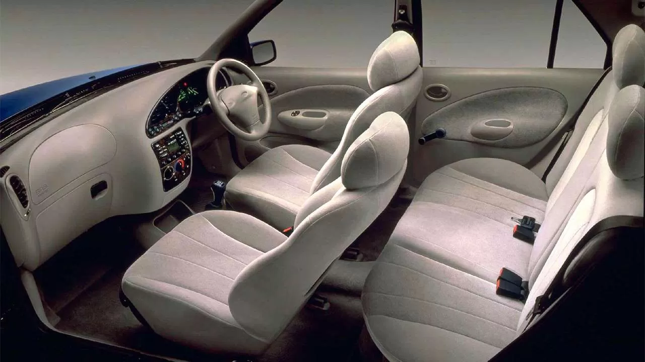Все сиденья Ford Fiesta Mk4