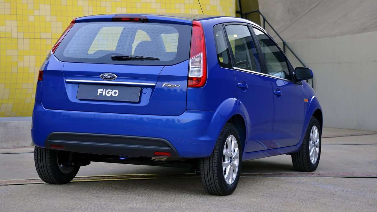 Ford Figo фото сзади