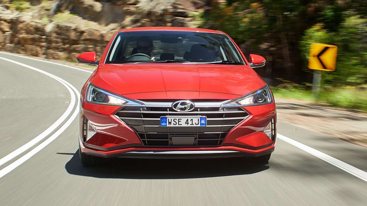Морда новой Hyundai Elantra 2015-2020