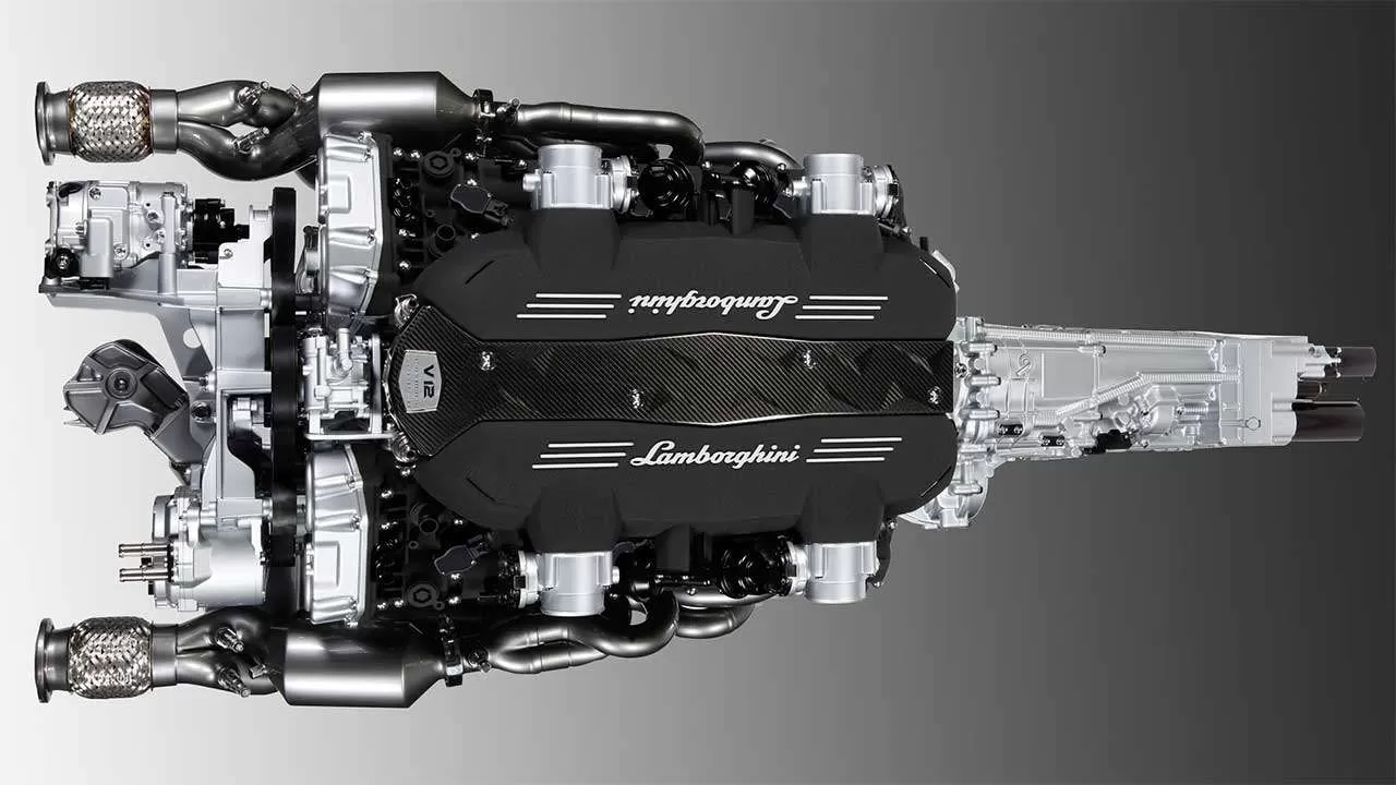 Фото двигателя Lamborghini Авентадор LP700-4