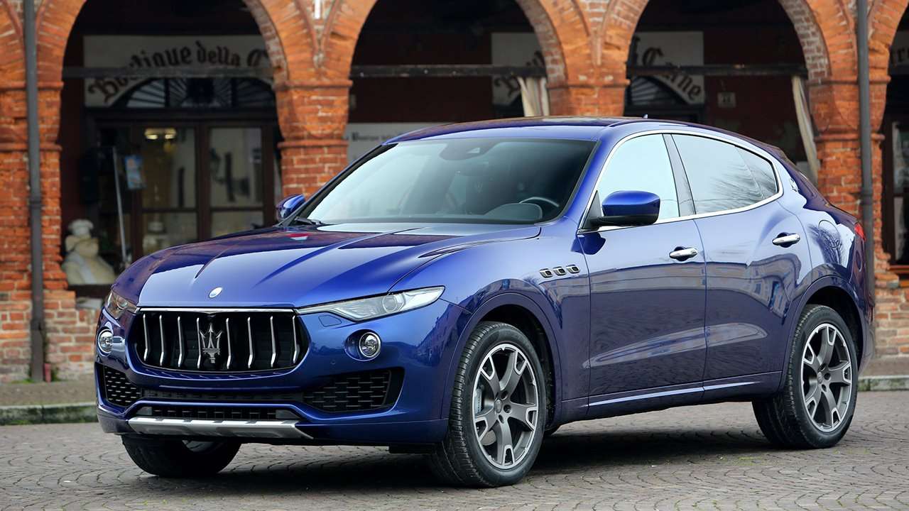 Maserati Levante 2020-2021 фото спереди