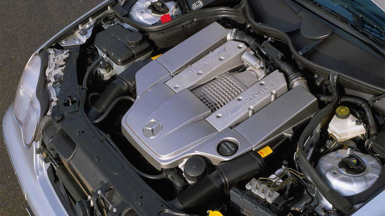 Двигатель C32 AMG