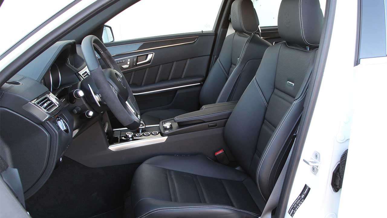 Передние сиденья E63 AMG W212