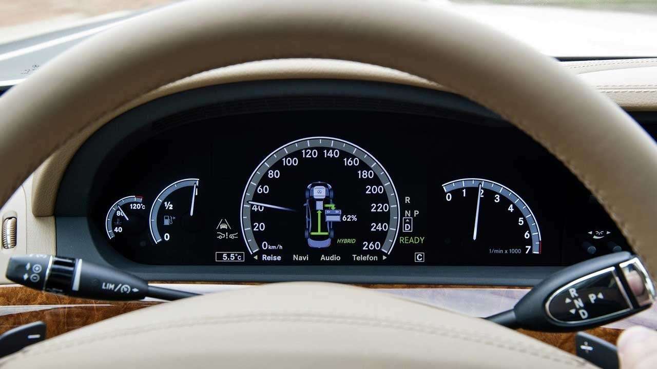 Фото Mercedes-Benz S-Class W221