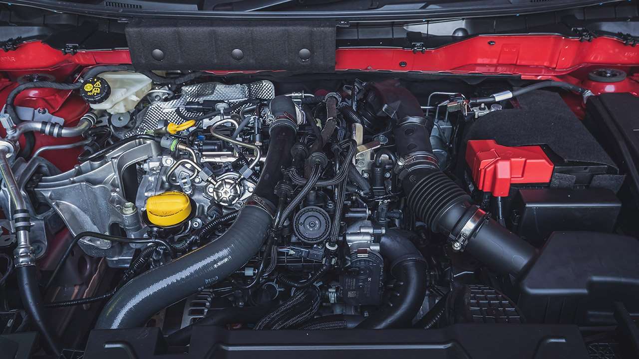 Фото двигателя Nissan Juke 2021-2022