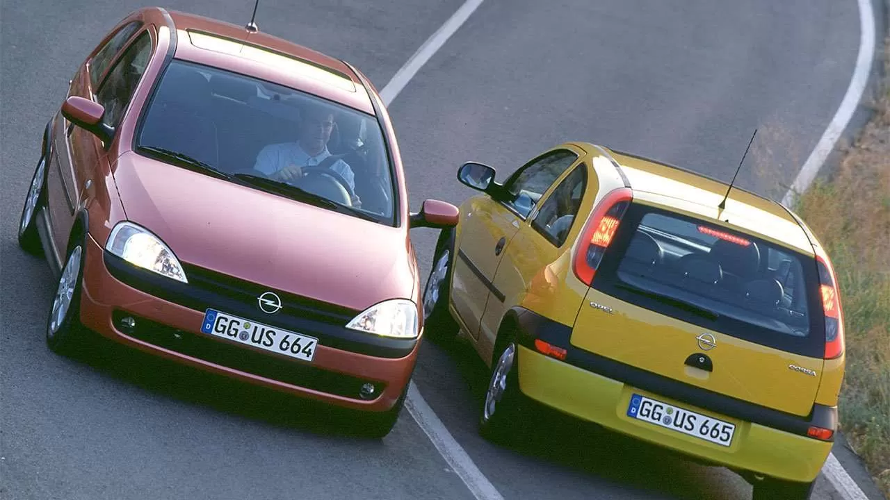 Две Opel Corsa C