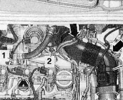 Замена датчика падения давления моторного масла (двигатель 1.6 л TDI)