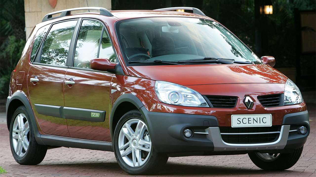Renault Scenic II (2003-2009) цена, технические характеристики, фото, видео тест-драйв
