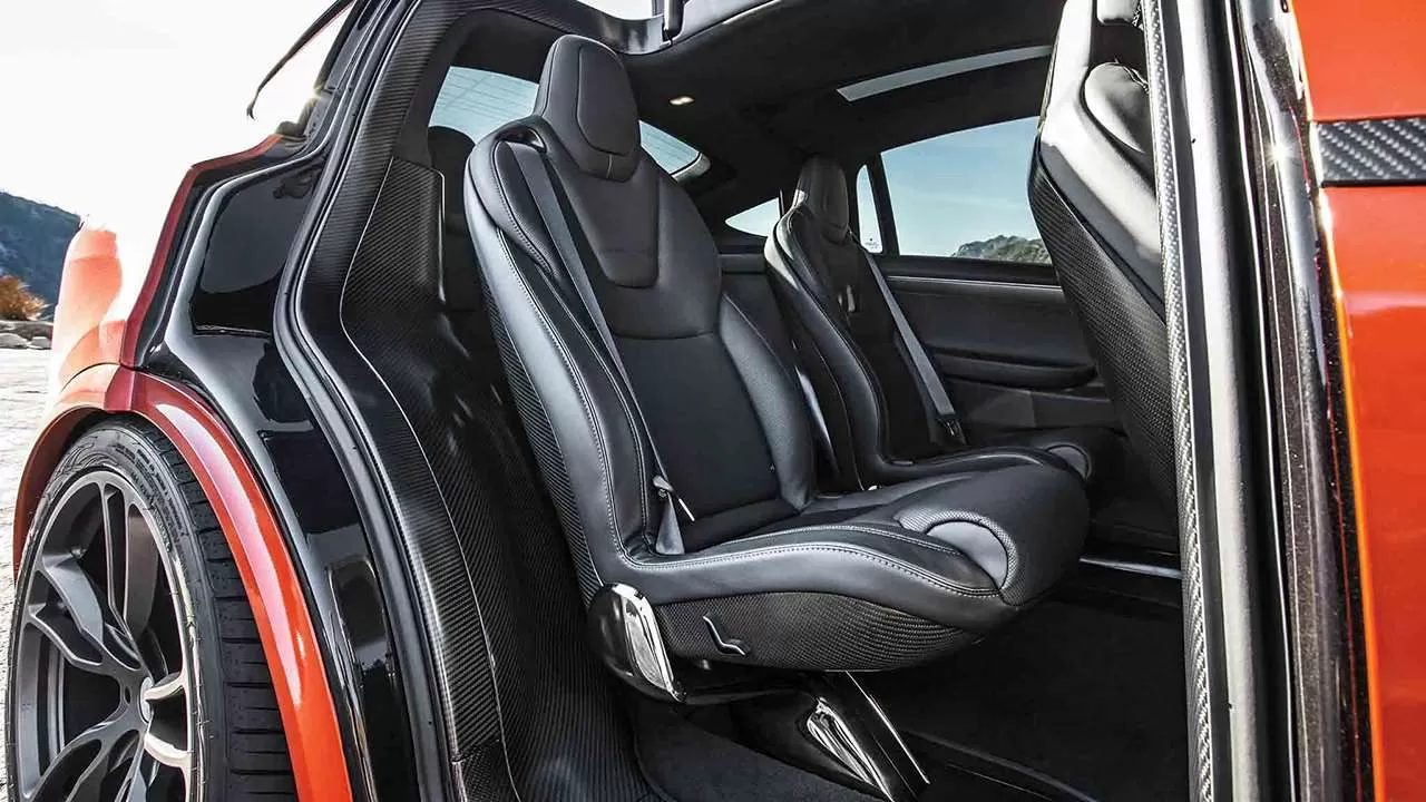 Задние кресла Tesla Model X 2022-2023