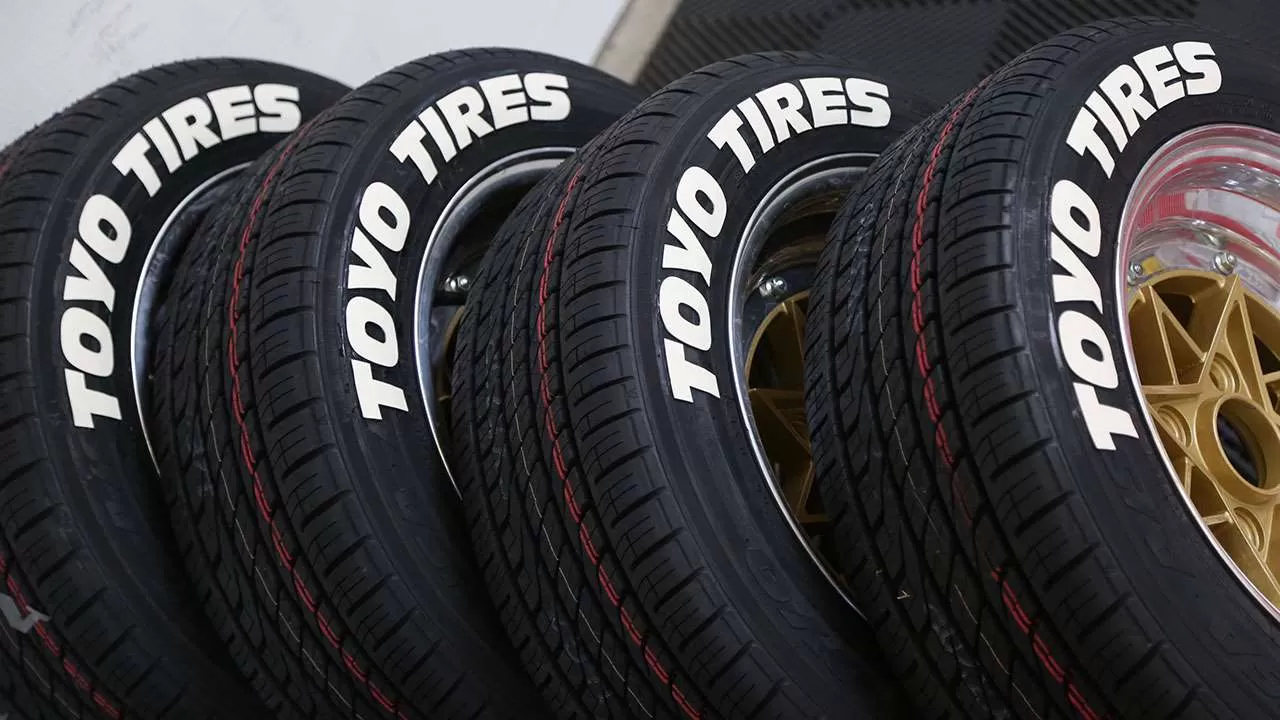 Фото покрышек Toyo Tires