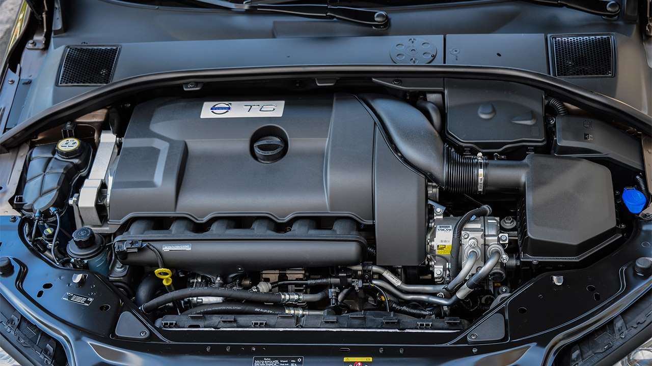 Фото двигателя Volvo ХС70